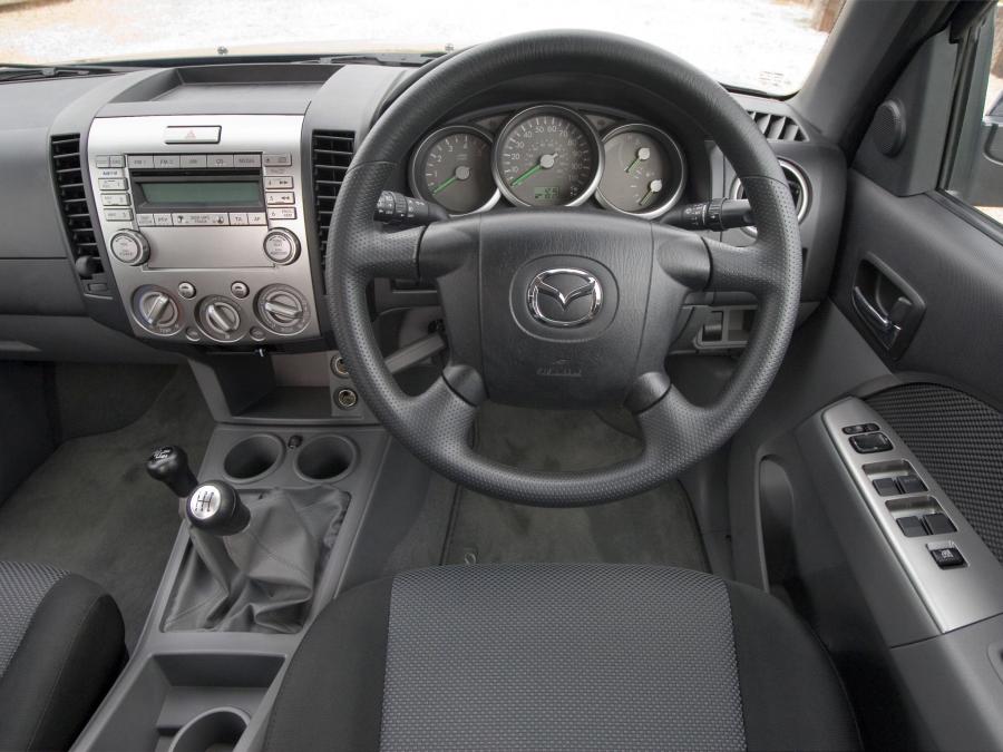  Mazda BT-50 Double Cab 2006 года  (UK) (фото 3 из 10)